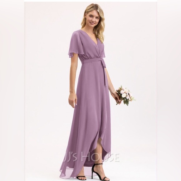 NWT JJshouse A-Line V-neck Asymmetrical Chiffon
Bridesmaid Dress Size 14 - Picture 11 of 13